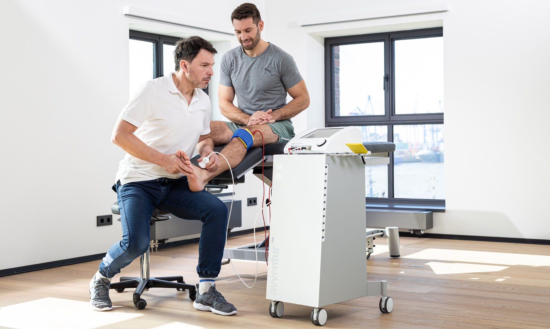 Elektrotherapiegerät im Einsatz